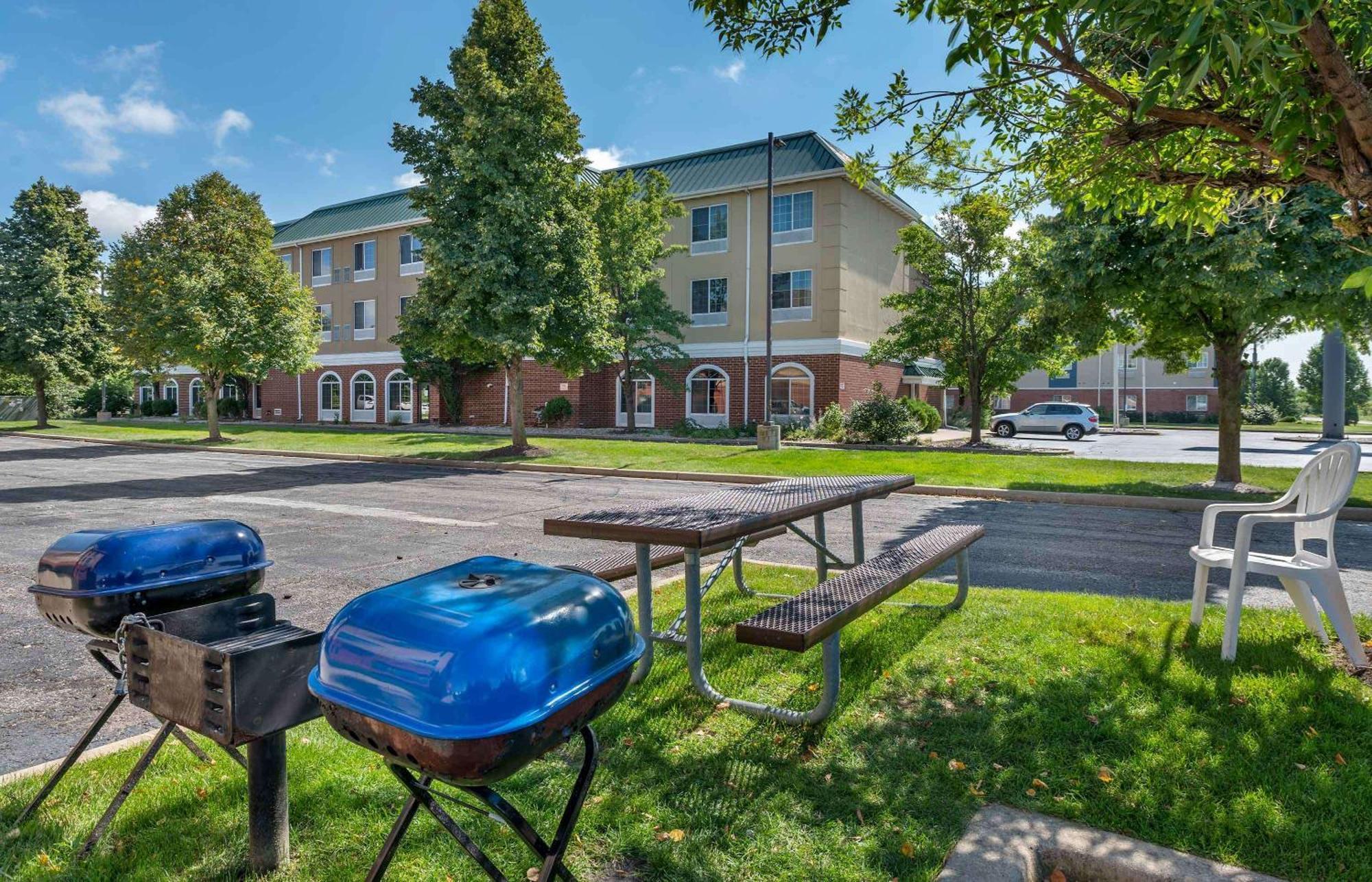 Extended Stay America Suites - Merrillville - Us Rte 30 Dış mekan fotoğraf